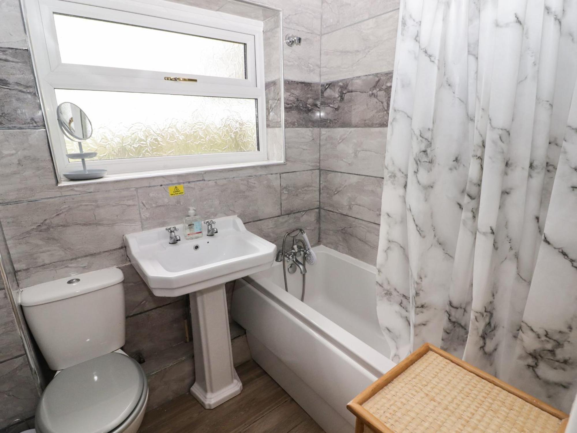 Holiday home 13 Gower Village *